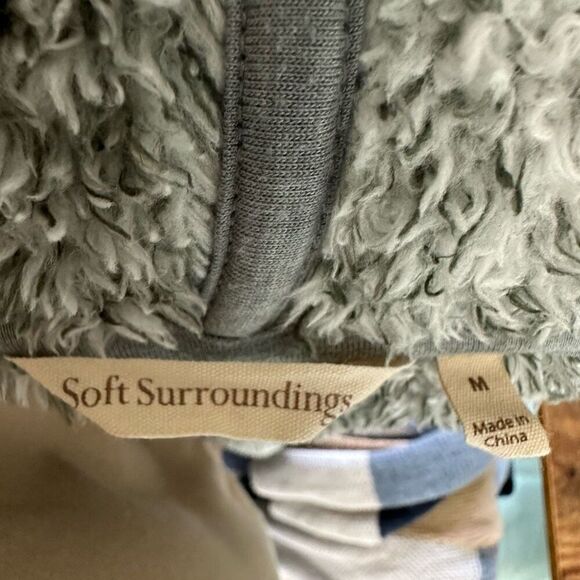 Soft Surroundings Most Wonderful Pullover Top Plush Relaxed Comfy Fit Size M - Picture 5 of 11